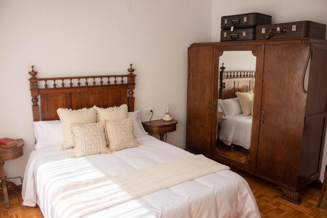 A Casa Da Alicia Apartment Monforte De Lemos Bagian luar foto