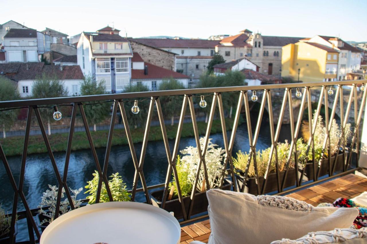 A Casa Da Alicia Apartment Monforte De Lemos Bagian luar foto